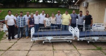 Os vereadores Marcus e Diego participaram no Hospital Municipal o recebimento de 20 Camas Hospitalares
