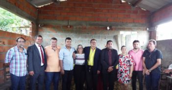 Nesta segunda (05), a 3ª reunião ordinária foi de carater itinerante no assentamento Deus te ama, juntamente com a Vice-Prefeita e Secretários