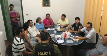 Reunião dos vereadores com a secretária do Meio Ambiente e Comandante da Policia Militar