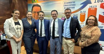 PARLAMENTARES EM REUNIÃO COM DEPUTADO FEDERAL JÚNIOR FERRARI EM BRASÍLIA
