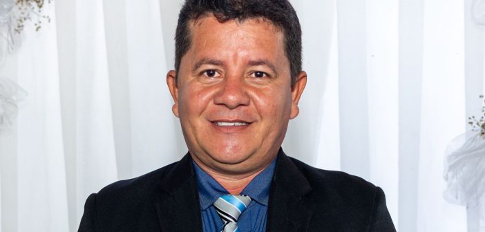 SEGUNDO SECRETÁRIO VEREADOR WILDENBERG MELO ASSUME A PRESIDÊNCIA DA CÂMARA MUNICIPAL.